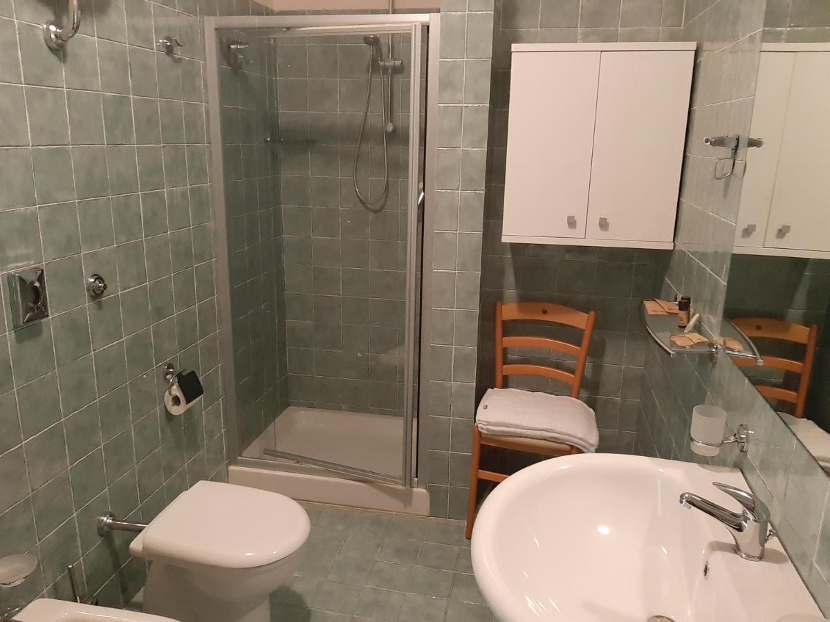 Residence Terme Di San Giacomo Sarnano Exteriör bild